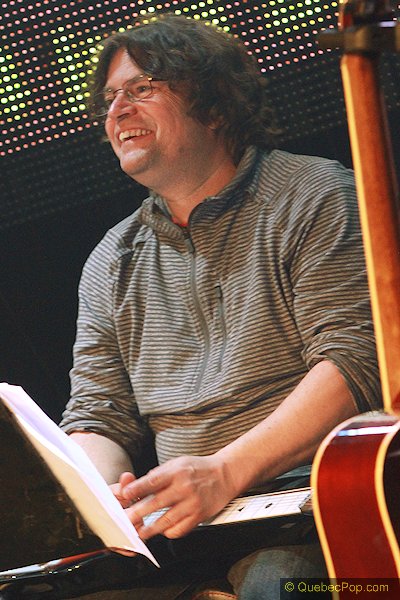 Jean Garneau (guitares)